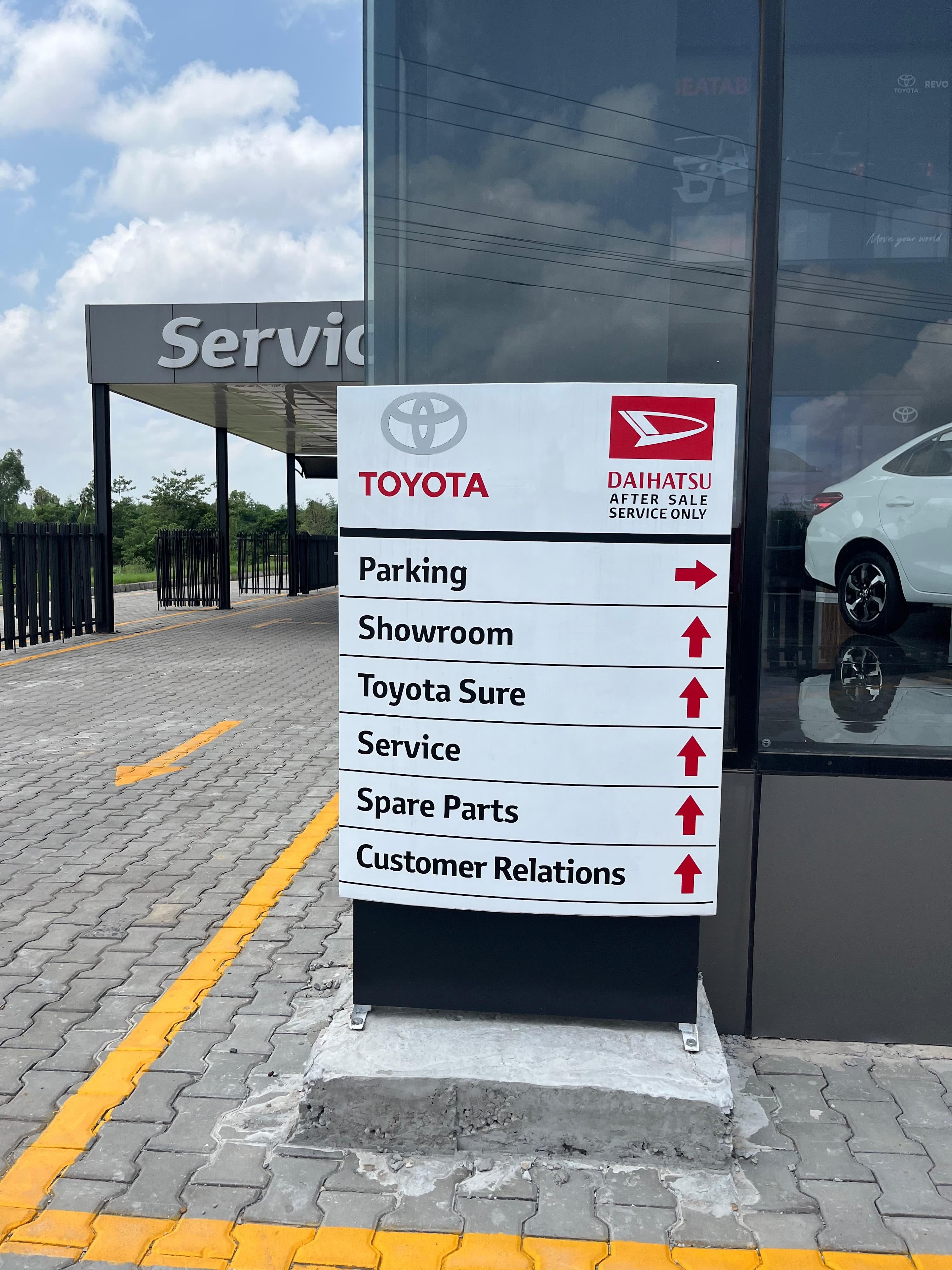 Toyota service